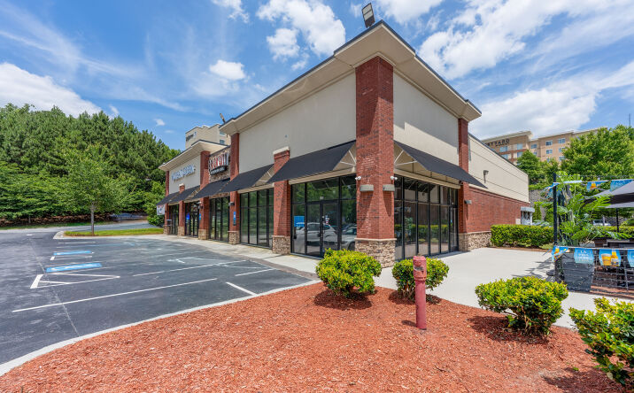Pictures of Retail property located at 1950 SATELLITE BLVD, DULUTH, GA 30097 for lease - image #1