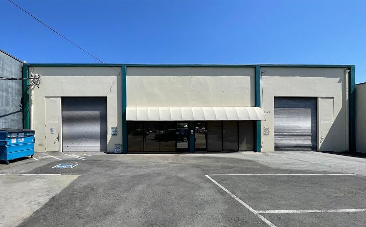Pictures of Retail, Industrial property located at 2565 Middlefield Rd, Redwood City, CA 94063 for lease - image #1