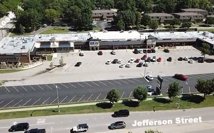 Pictures of Retail property located at 3105 W Jefferson Street B, Joliet, IL 60435 for lease - image #1