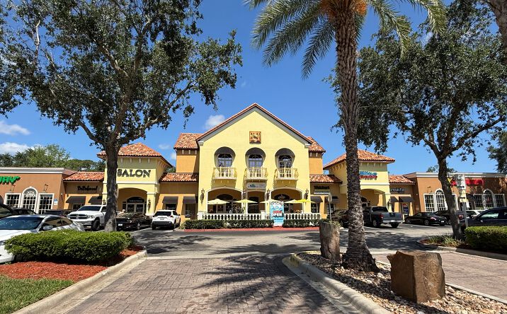 Pictures of Retail property located at 1185 W GRANADA BLVD, ORMOND BEACH, FL 32174-3100 for lease - image #1