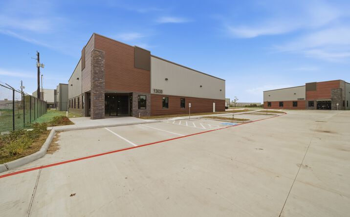 Pictures of Office, Industrial property located at 13620 S Gessner Rd, Missouri City, TX 77489 for lease - image #1
