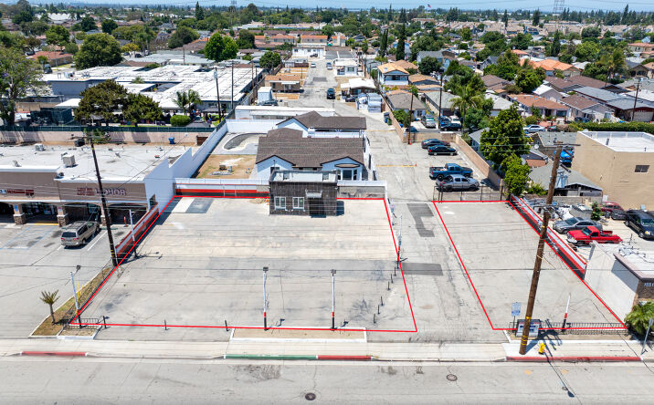 Pictures of Retail, Land property located at 15523 Lakewood Boulevard, Paramount, CA 90723 for lease - image #1