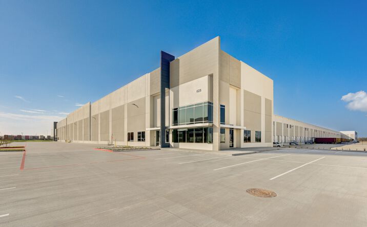 Pictures of Industrial property located at 625 Independence Parkway, Deer Park, TX 77571 for lease - image #1