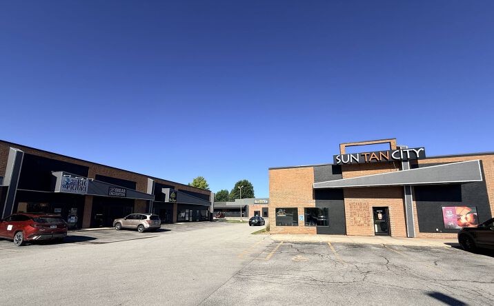 Pictures of Retail, Office property located at 185 Highway 965, North Liberty, IA 52317 for lease - image #1