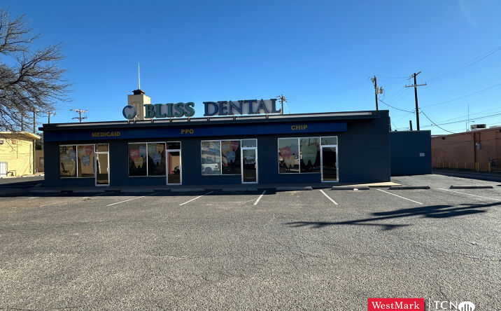 Pictures of Office property located at 4819 Avenue Q, Lubbock, TX 79412 for lease - image #1
