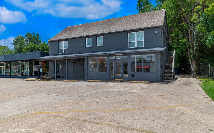 Pictures of Retail, Office, Special Purpose property located at 512 E KINGS HWY, SHREVEPORT, LA 71105-2047 for lease - image #1