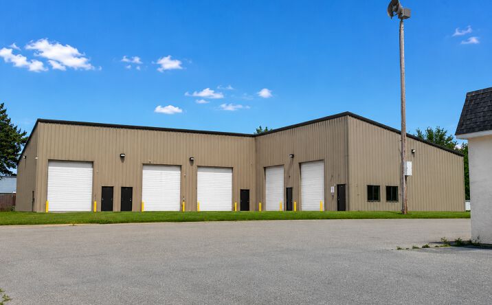 Pictures of Retail, Office, Industrial property located at 1375 Charlestown Industrial Drive, St Charles, MO 63303 for lease - image #1