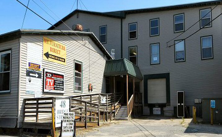 Pictures of Office property located at 46-50 Bridge Street, Nashua, NH 03064-1911 for lease - image #1