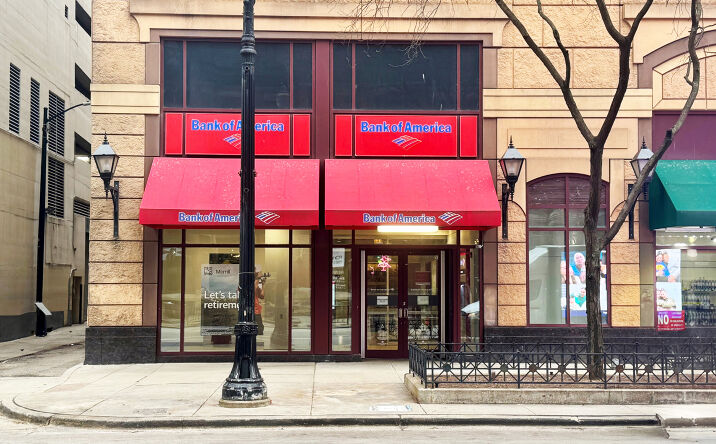 Pictures of Retail property located at 49 East Chicago Avenue, Chicago, IL 60611 for lease - image #1