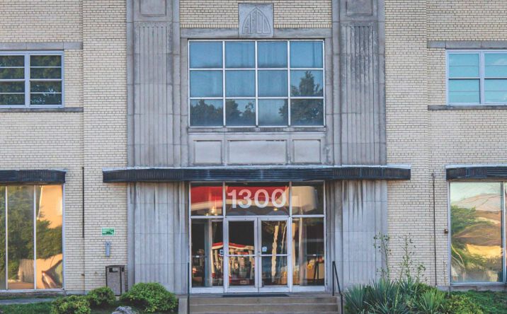 Pictures of Retail, Office property located at 1300 Hampton Avenue, St. Louis, MO 63139 for lease - image #1