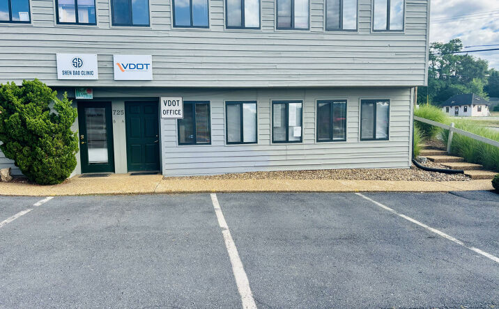 Pictures of Office property located at 725 East Market Street, Harrisonburg, VA 22801 for lease - image #1