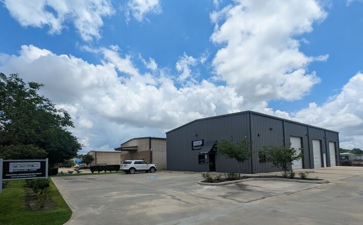Pictures of Industrial property located at 1765 W COMMERCE PKWY, BEAUMONT, TX 77707-6001 for lease - image #1