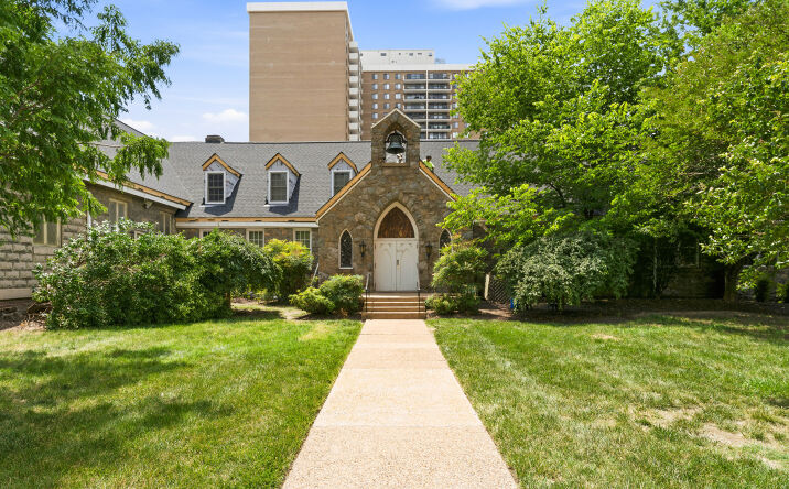 Pictures of Special Purpose property located at 915 North Oakland Street, Arlington, VA 22203 for lease - image #1
