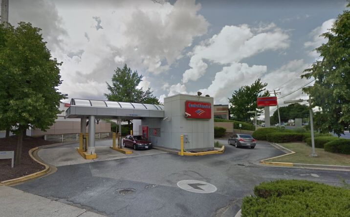 Pictures of Retail property located at 8509 Oak St, Laurel, MD 20707 for lease - image #1