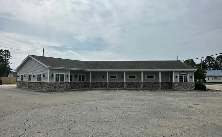 Pictures of Office property located at 3009 Forest Avenue, Two Rivers, WI 54241 for lease - image #1