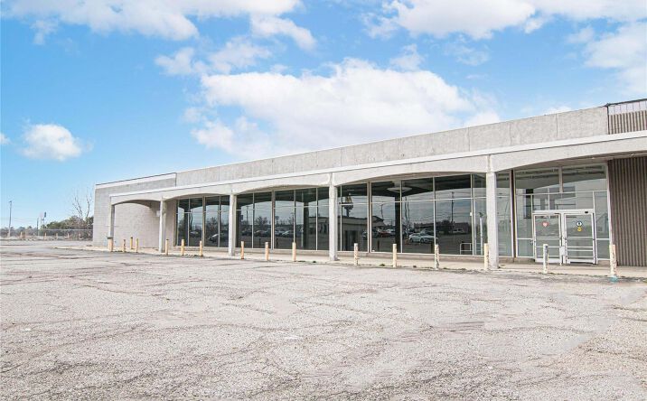 Pictures of Industrial property located at 4120 W Pierson Rd, Flint, MI 48504 for lease - image #1