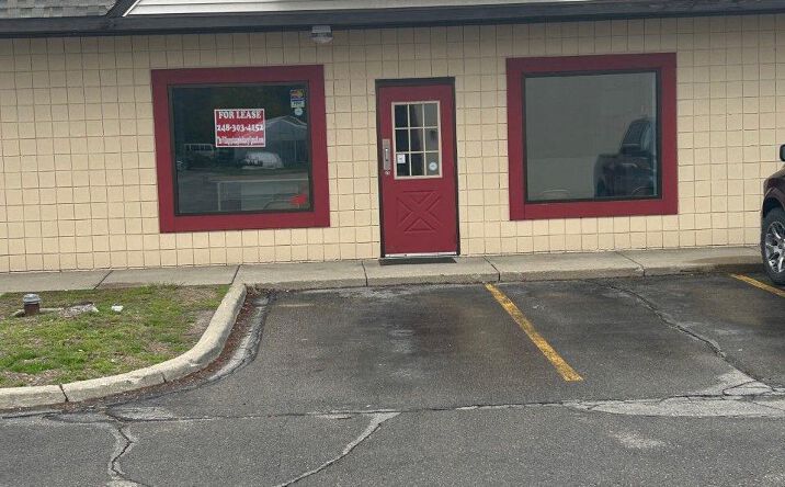 Pictures of Office, Retail, Industrial property located at 5589 E M 36 HIWY B-2, Pinckney, MI 48169 for lease - image #1