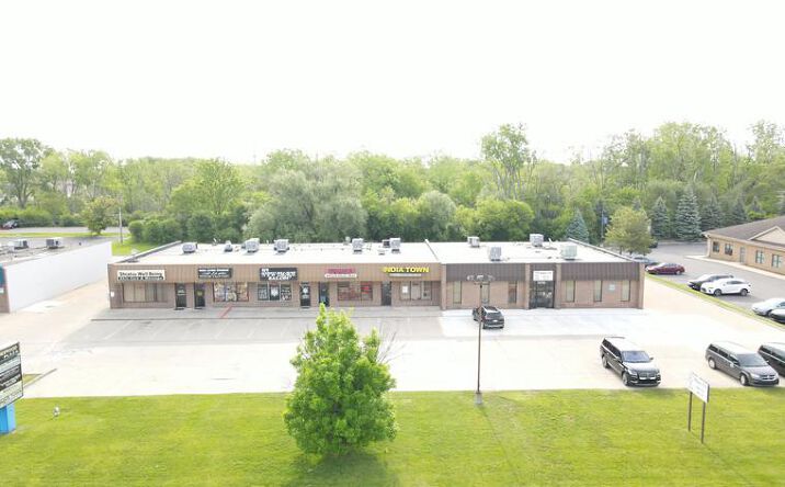 Pictures of Retail property located at 34714 DEQUINDRE RD, Sterling Heights, MI 48310 for lease - image #1