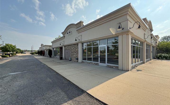 Pictures of Office, Retail property located at 1537 E Pierson Road B, Flushing, MI 48433 for lease - image #1