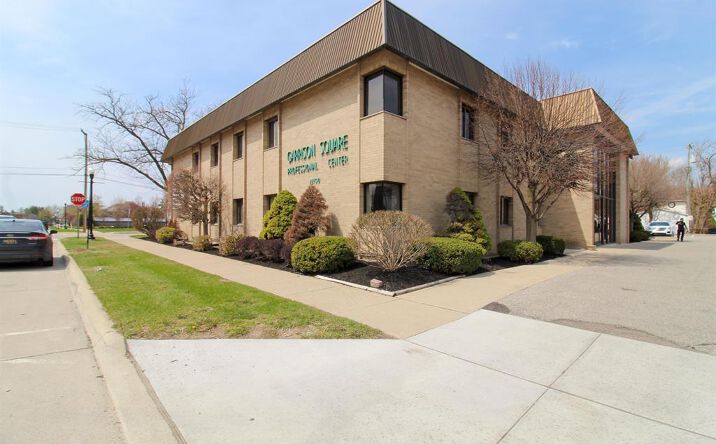 Pictures of Office property located at 22190 Garrison Street, Dearborn, MI 48124 for lease - image #1