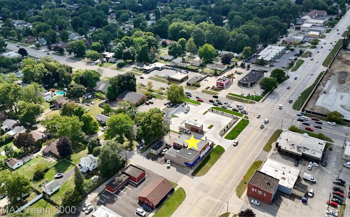 Pictures of Industrial property located at 33309 7 Mile Road, Livonia, MI 48152 for lease - image #1