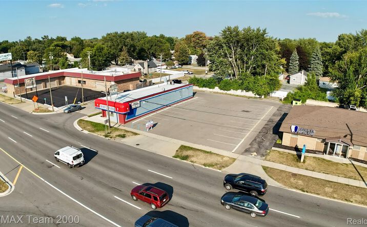 Pictures of Land property located at 4901 S Telegraph Road, Dearborn Heights, MI 48125 for lease - image #1