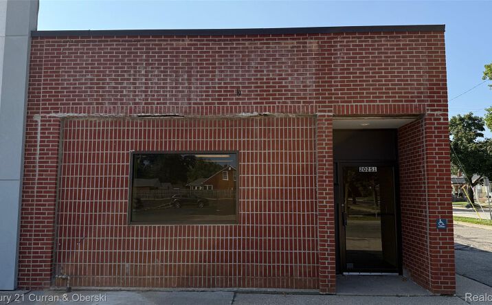 Pictures of Office property located at 20251 Carlysle Street, Dearborn, MI 48124 for lease - image #1