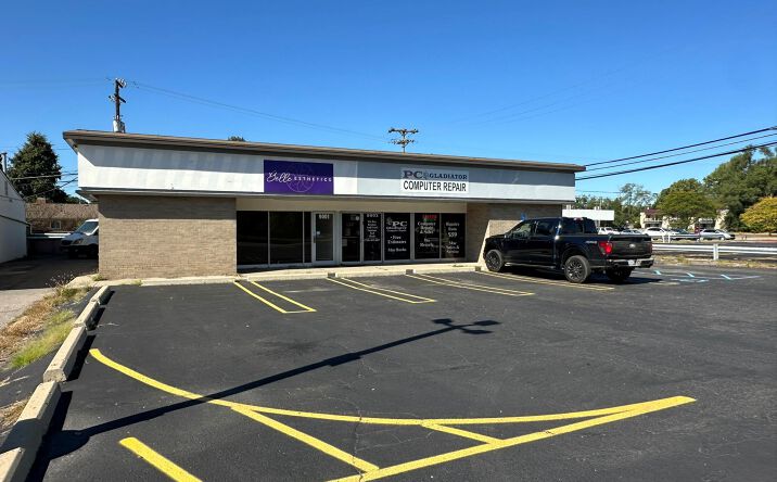 Pictures of Retail property located at 9001 Wayne Road, Livonia, MI 48150 for lease - image #1