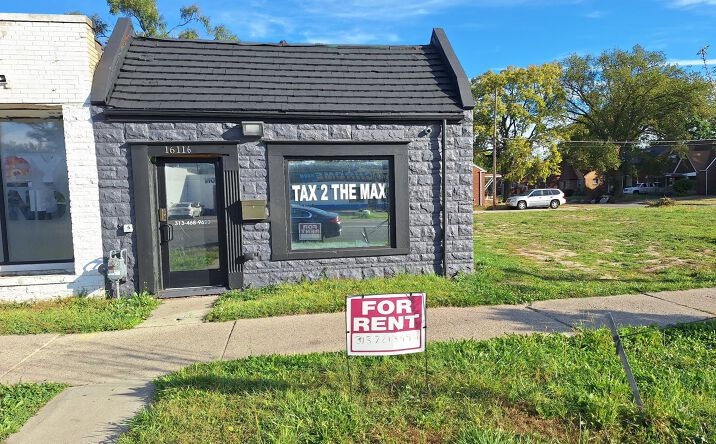 Pictures of Land property located at 16116 W McNichols Road, Detroit, MI 48235 for lease - image #1