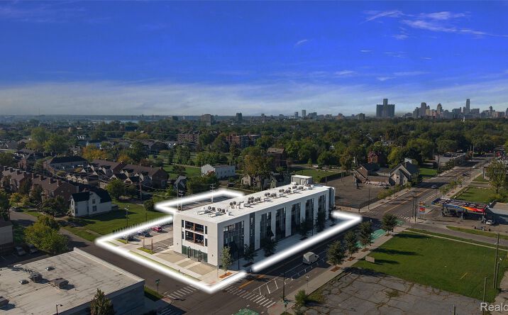 Pictures of Land property located at 7410 Kercheval Street 1, Detroit, MI 48214 for lease - image #1