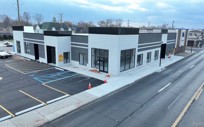Pictures of Land property located at 22667 MICHIGAN Avenue, Dearborn, MI 48124 for lease - image #1
