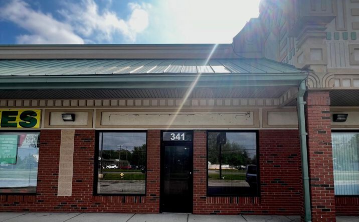 Pictures of Retail property located at 341 Inkster, Inkster, MI 48141 for lease - image #1