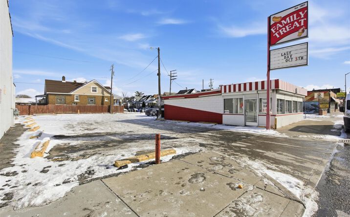 Pictures of Restaurant, Retail property located at 2010 Springwells Street, Detroit, MI 48209 for lease - image #1