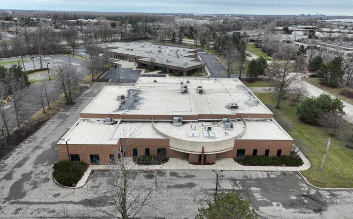 Pictures of Industrial property located at 15162 S Commerce Drive, Dearborn, MI 48120 for lease - image #1