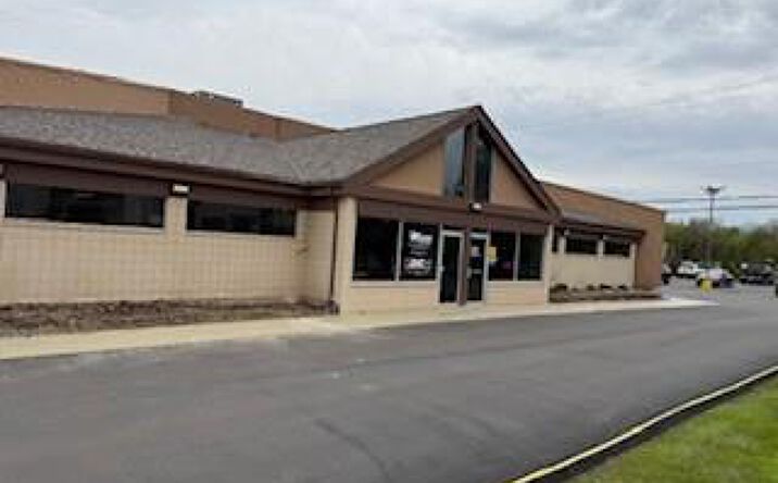 Pictures of Office property located at 41069 Dequindre Road, Troy, MI 48085 for lease - image #1