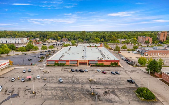Pictures of Land property located at 35425 W Michigan Avenue 3625, Wayne, MI 48184 for lease - image #1