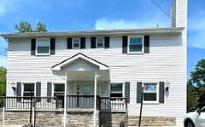 Pictures of Office property located at 106 N Main Street, Plymouth, MI 48170 for lease - image #1