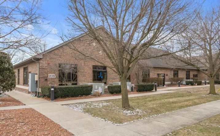 Pictures of Office property located at 2032 E Square Lake Road, Troy, MI 48085 for lease - image #1