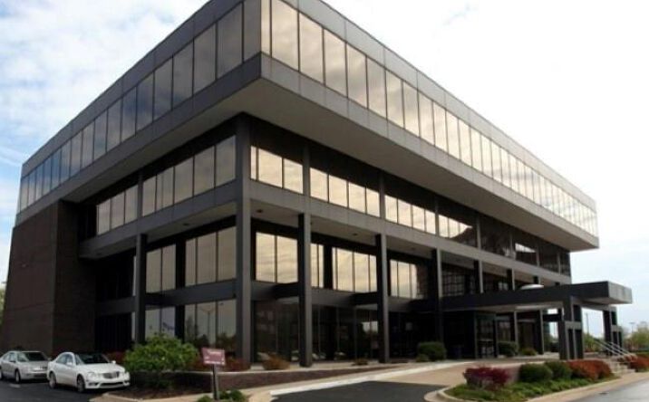 Pictures of Office property located at 363 W BIG BEAVER Road 200, Troy, MI 48084 for lease - image #1