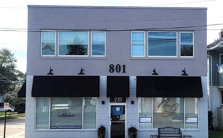 Pictures of Office property located at 801 W 11 Mile Road, Royal Oak, MI 48067 for lease - image #1