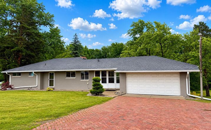 Pictures of Office, Land property located at 8089 N HOLLY Road, Grand Blanc, MI 48439 for lease - image #1