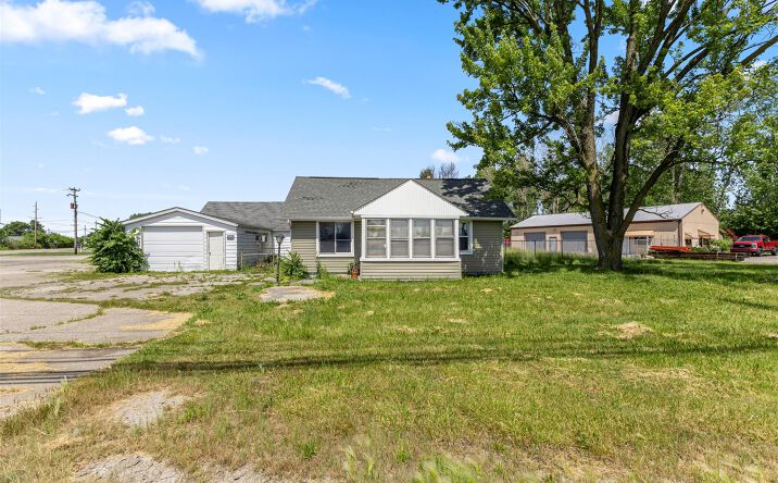 Pictures of Land property located at 13011 TELEGRAPH Road, Flat Rock, MI 48134 for lease - image #1