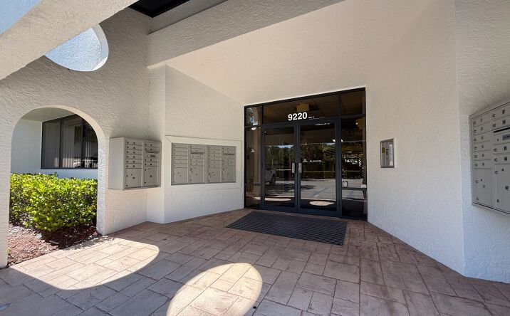Pictures of Office property located at 9220 Bonita Beach Road Southeast, Bonita Springs, FL 34135 for lease - image #1