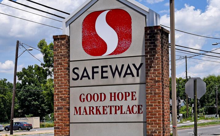 Pictures of Retail property located at 2845 Alabama Avenue, SE, Washington, DC 20020 for lease - image #1