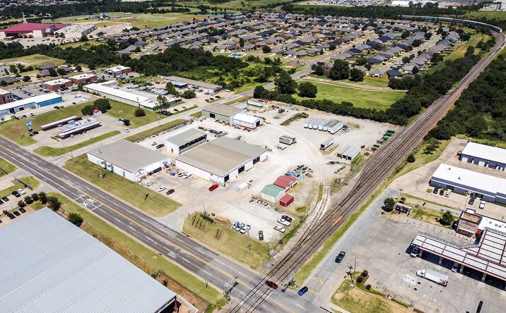 Pictures of Retail, Industrial, Special Purpose property located at 7200 South Sooner Road, Oklahoma City, OK 73135 for lease - image #1