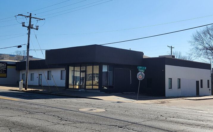 Pictures of Retail property located at 2908 East 15th Street, Tulsa, OK 74104 for lease - image #1