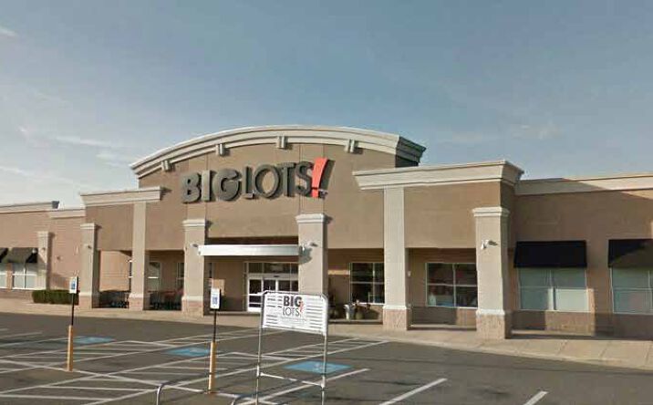 Pictures of Retail property located at 20926 Frederick Road, Germantown, MD 20876 for lease - image #1