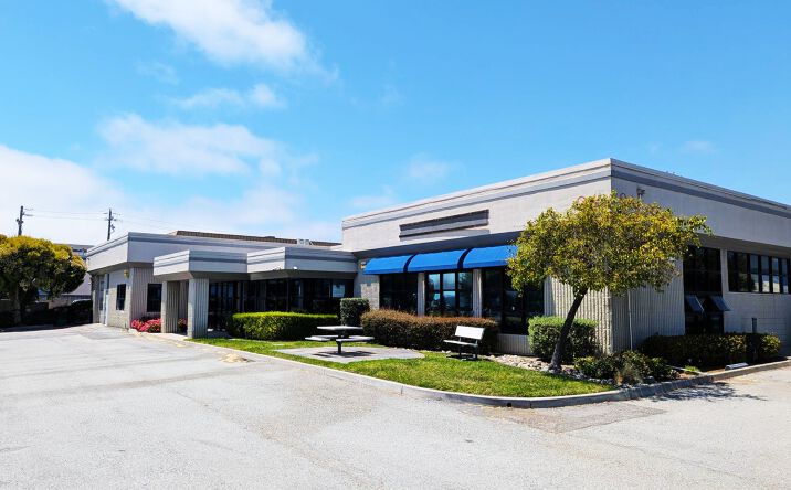Pictures of Industrial property located at 94 Hangar Way, Watsonville, CA 95076 for lease - image #1