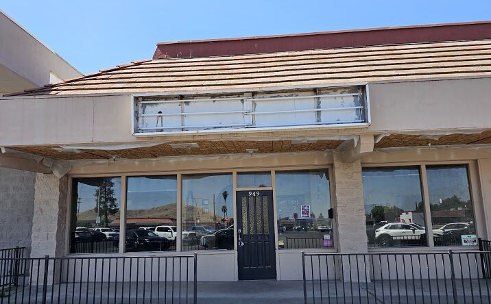 Pictures of Restaurant property located at 949 West Henderson Avenue, Porterville, CA 93257 for lease - image #1
