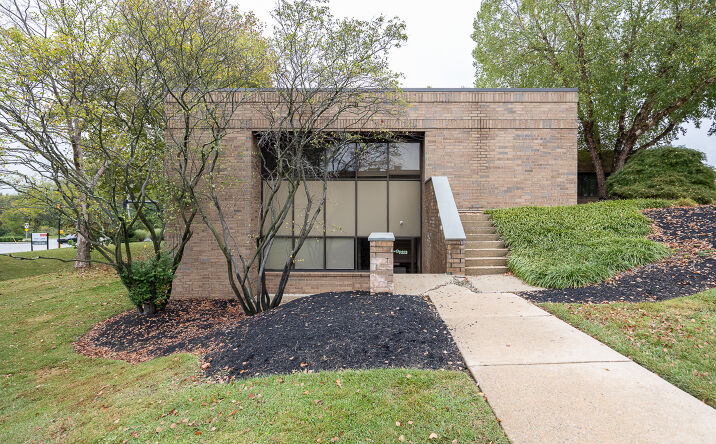Pictures of Office property located at 728 SPRINGDALE DR, EXTON, PA 19341 for lease - image #1